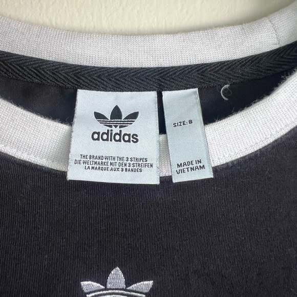 Adidas Long sleeve - Picture 2 of 2